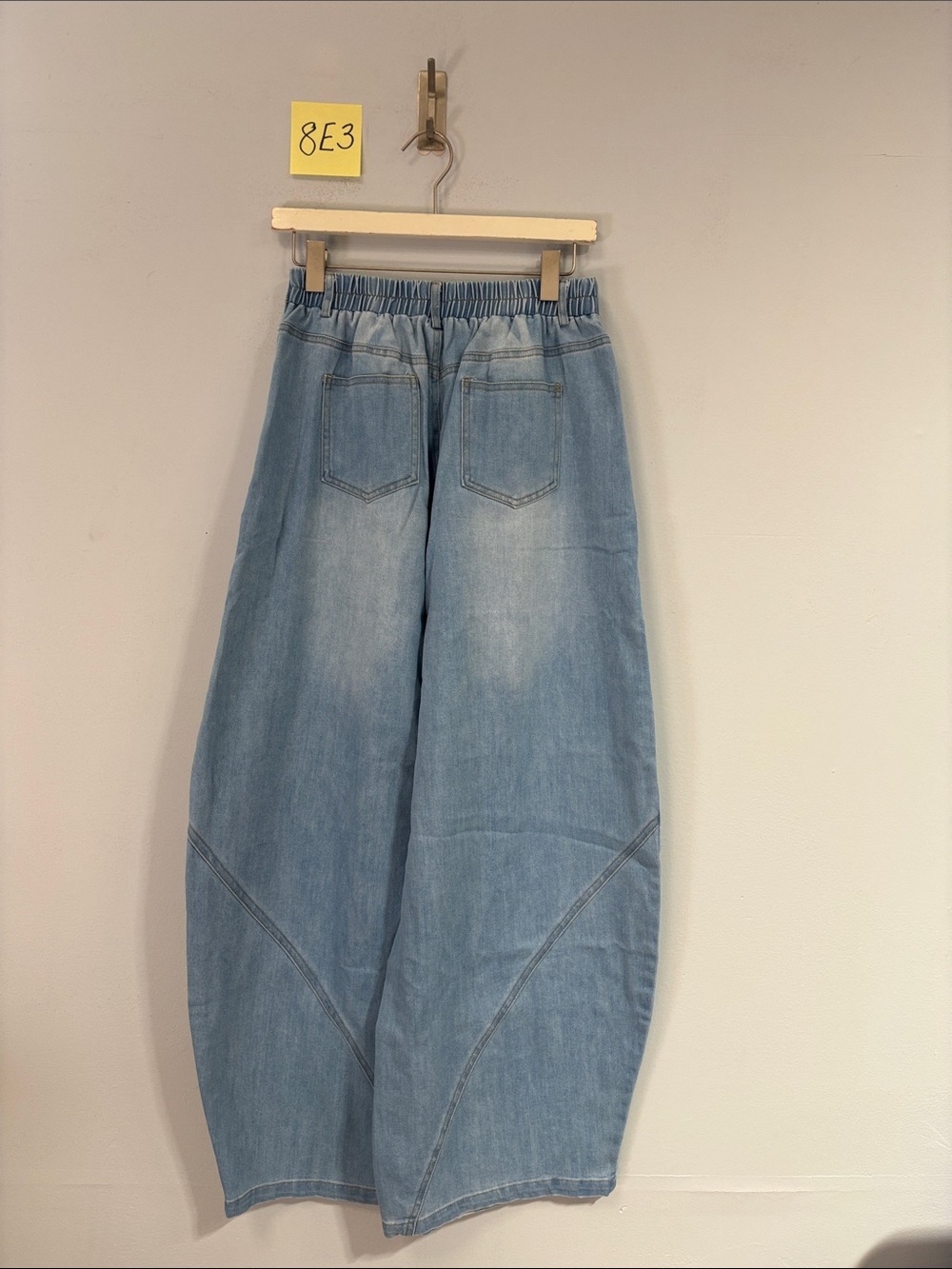 Medium pants NWT - Picture 4 of 5